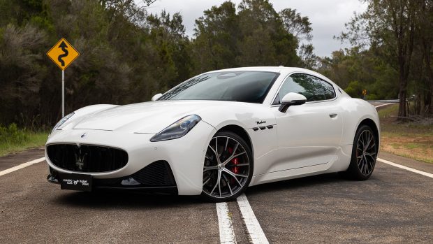 Maserati GranTurismo Modena 2025 front 3/4