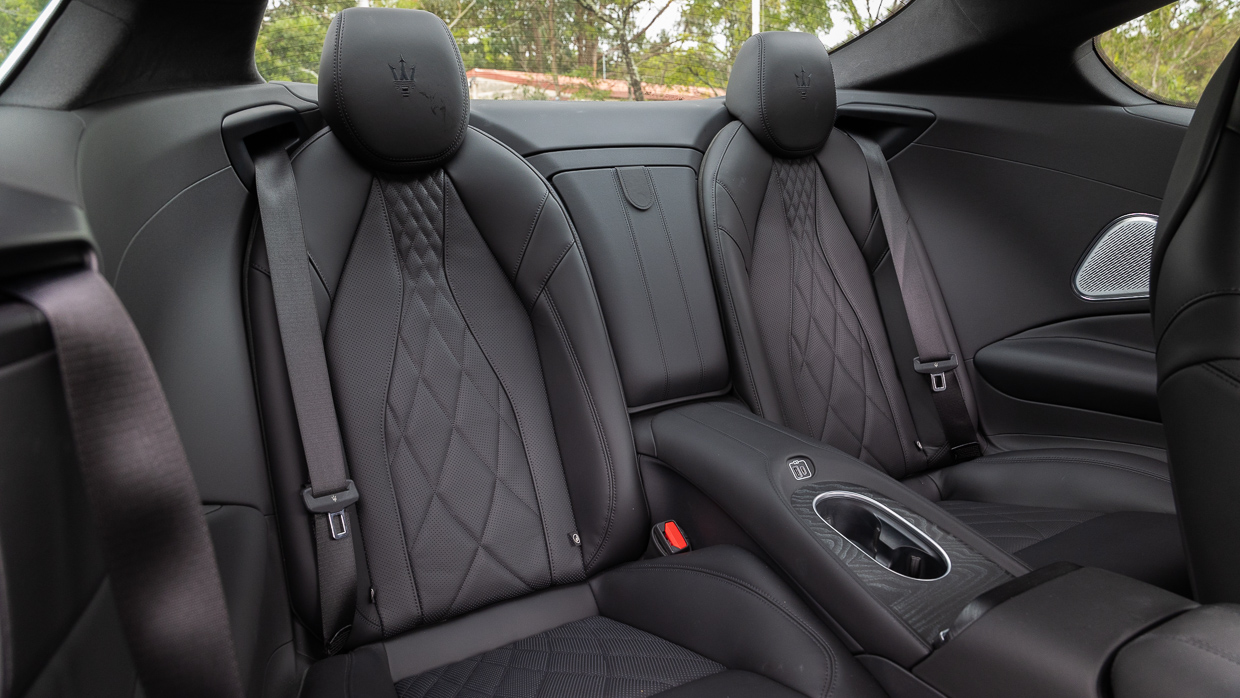 Maserati GranTurismo Modena 2025 back seats