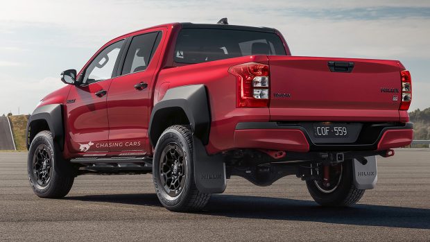 2026 Toyota HiLux GR Sport (render portray: Theottle)