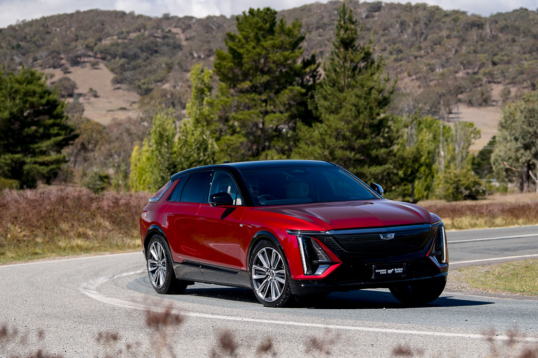 Cadillac Lyriq Sport 2025 driving 6