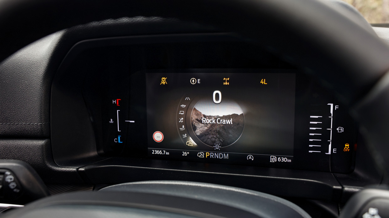 Ford Everest Tremor 2025 rock crawl mode