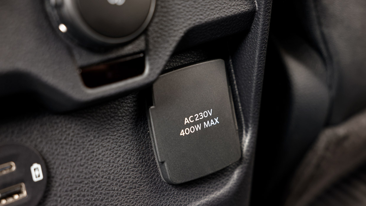 Ford Everest Tremor 2025 400 watt inverter