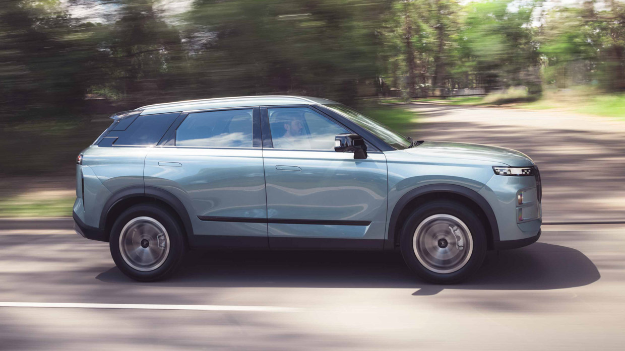 Jaecoo J7 Track 2025 driving side