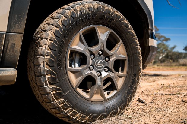 Lexus GX550 Overtrail 2025 wheel 3