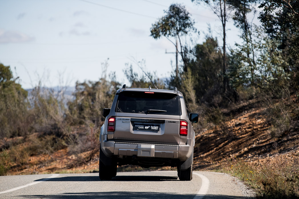 Toyota Prado Kakadu 2025 riding 9