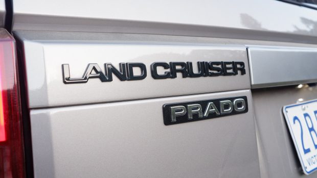 Toyota Prado GXL 2025 badge