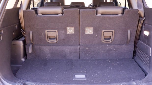 Ford Everest Sport 2025 boot 2