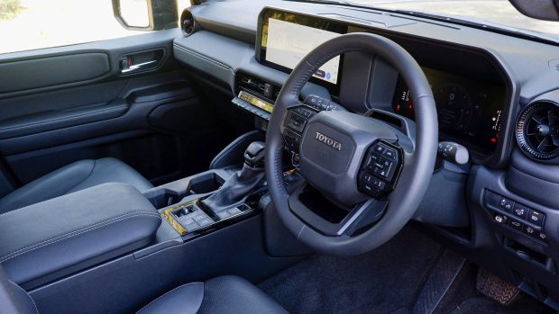 Toyota Prado GXL 2025 inner