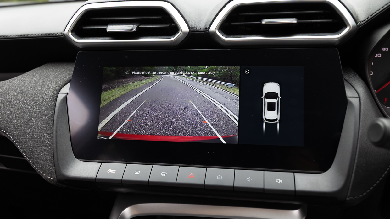 MG ZS Excite petrol 2025