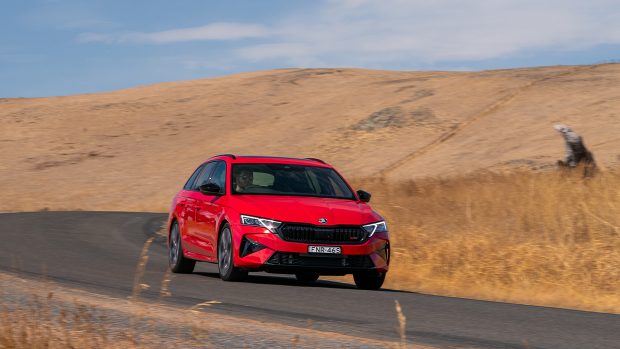 Skoda Octavia RS wagon driving