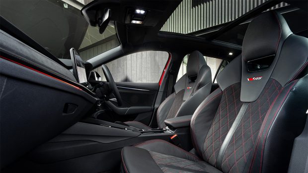 Skoda Octavia RS wagon interior