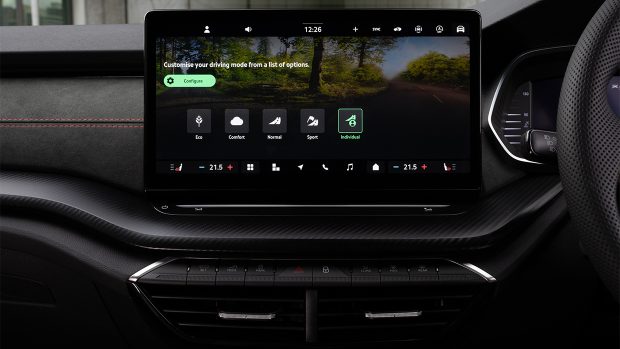 Skoda Octavia RS wagon touchscreen