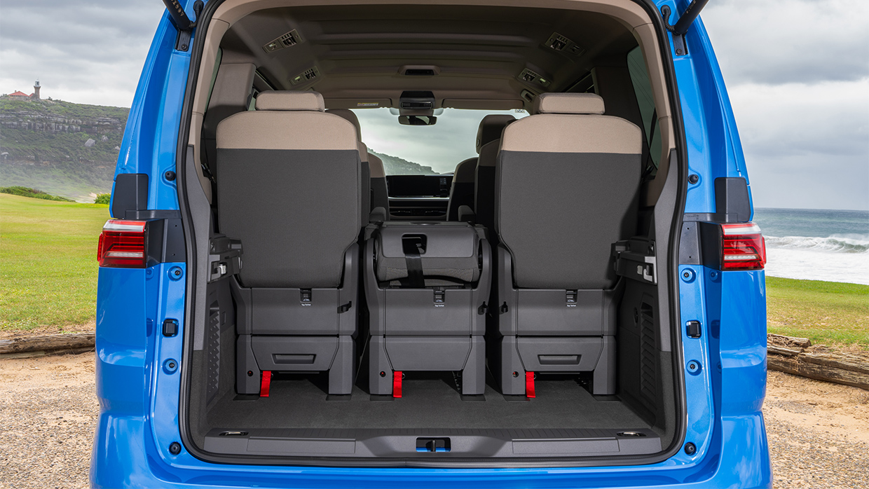 2025 Volkswagen Multivan T7 Medium Blue LWB