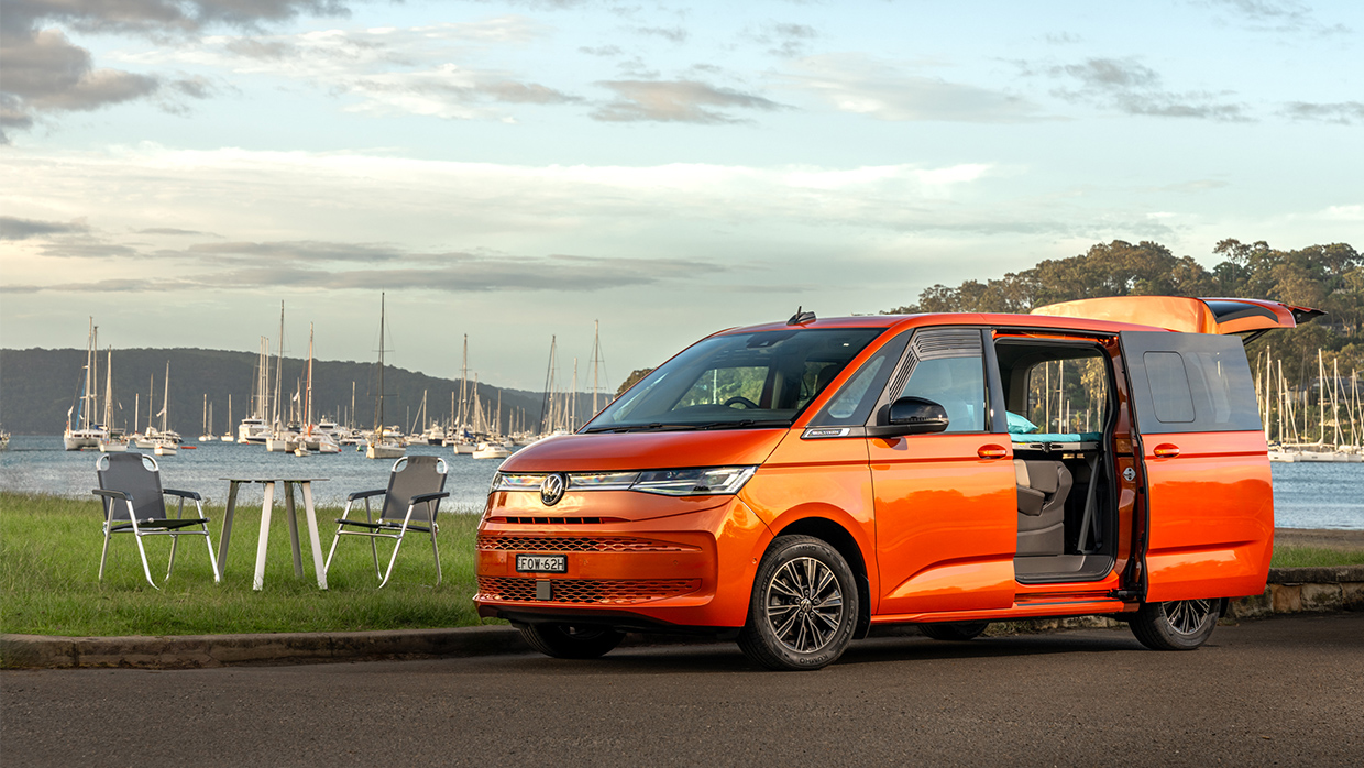 2025 Volkswagen Multivan T7 Energetic Orange SWB