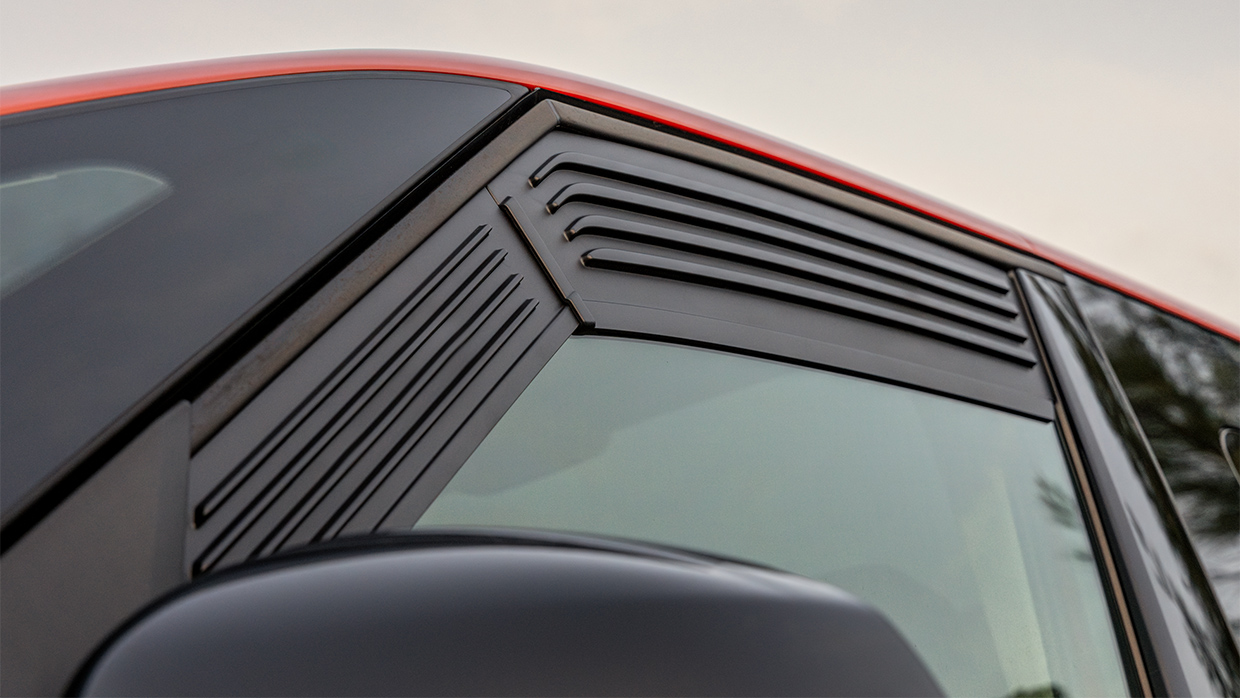 2025 Volkswagen Multivan T7 Energetic Orange SWB