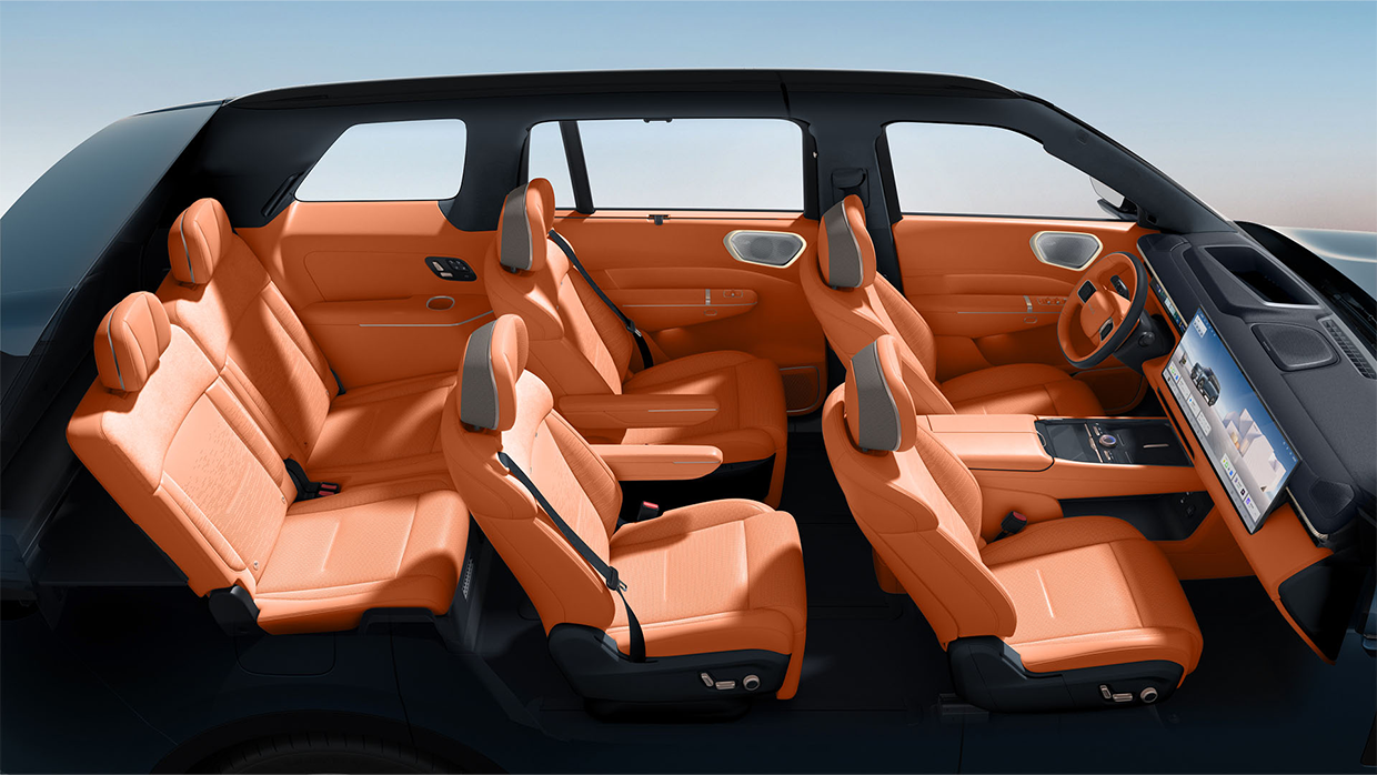 2026 LyncCo 900 interior 1