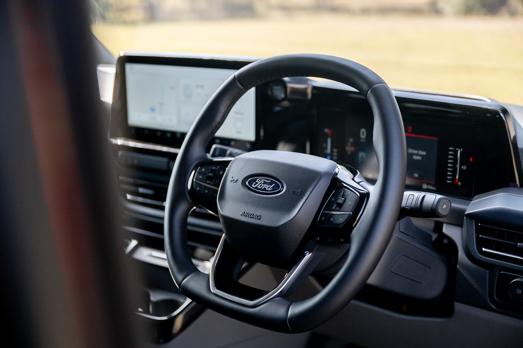 Ford Tourneo Active 2025 interior steering wheel
