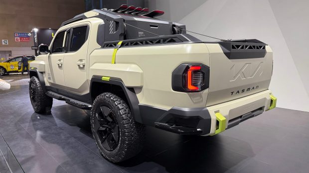Kia Tasman Weekender 2025 5