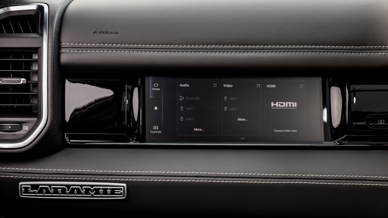 2025 Ram 1500 passenger infotainment screen