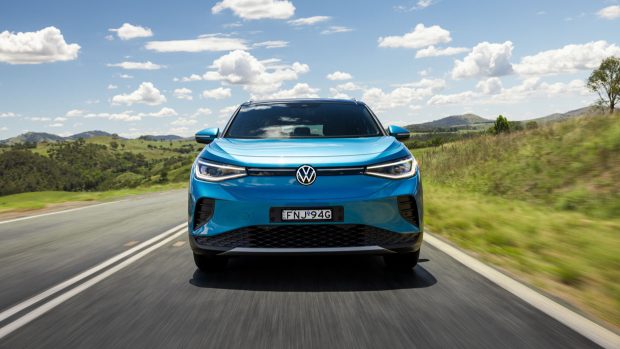 Volkswagen ID4 Pro 2025 driving front