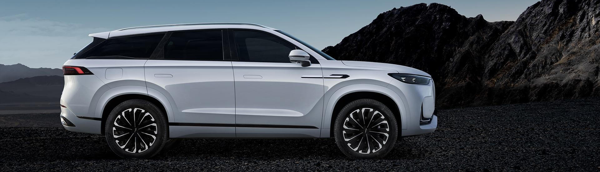 Car news today: Mitsubishi EV co-op with iPhone maker, Volkswagen Golf GTI Clubsport could arrive Down Under, and more – 08 May 2025