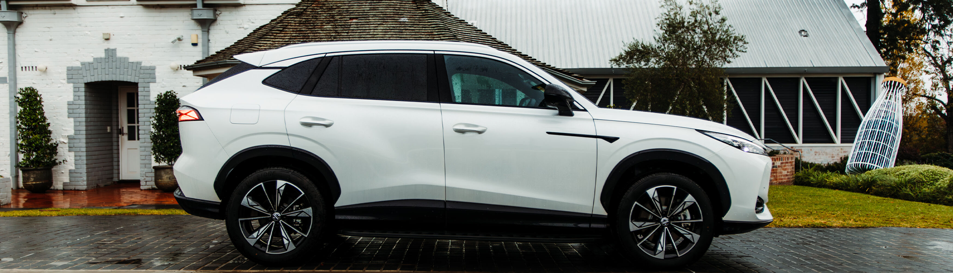 Car news today: MG HS ‘Super Hybrid’ priced, Ssanyong axed in Australia, and more – 29 May 2025