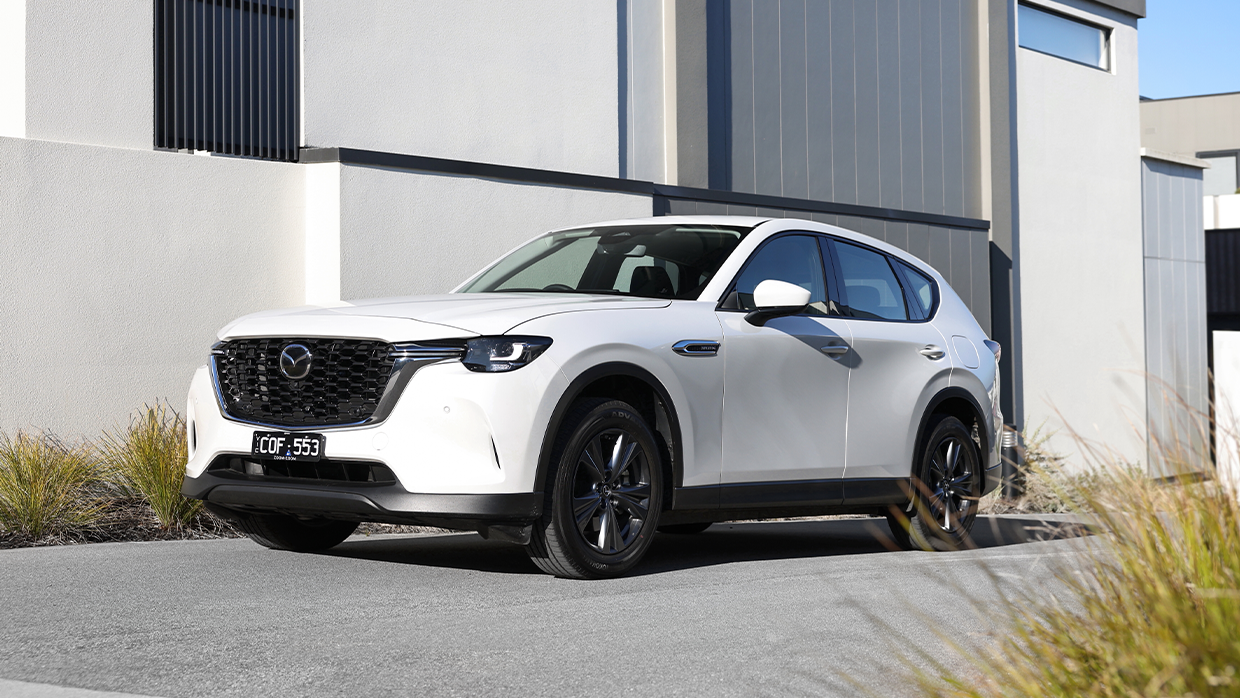 2025 Mazda CX 60 front 3 4 alt