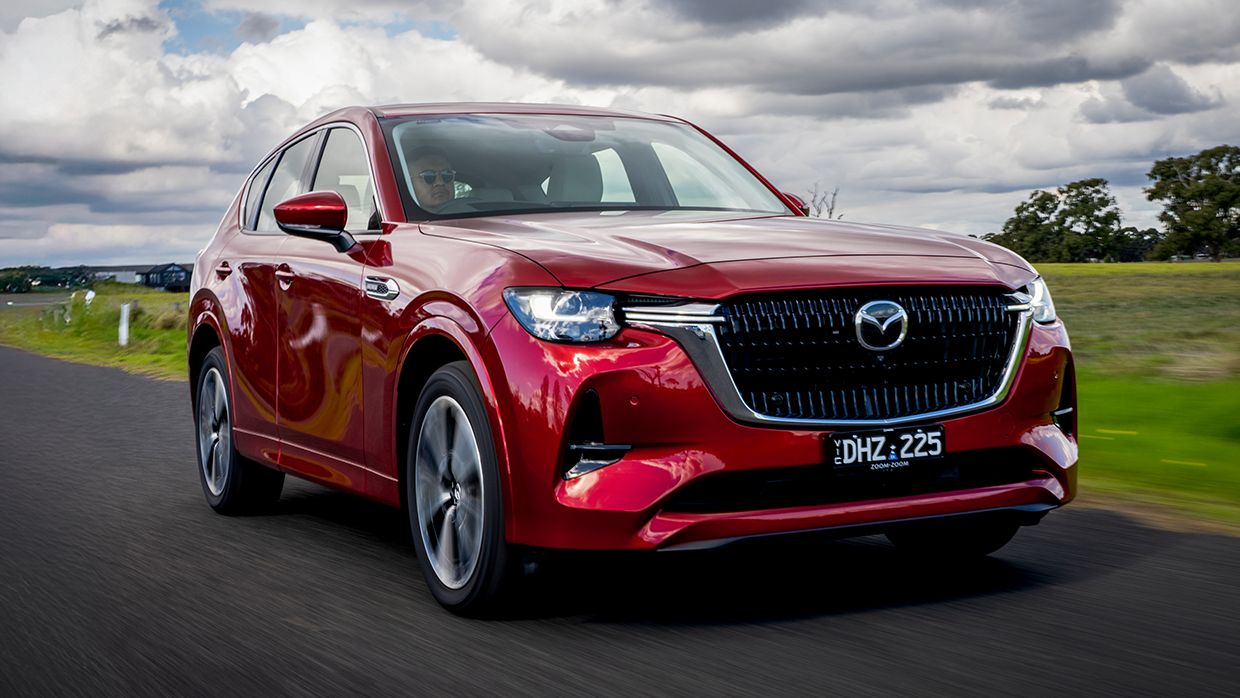 2025 Mazda CX 60 front 3 4