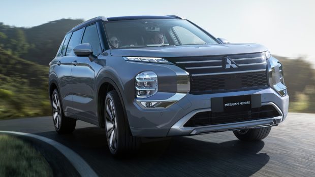 2025 Mitsubishi Outlander Facelift 14