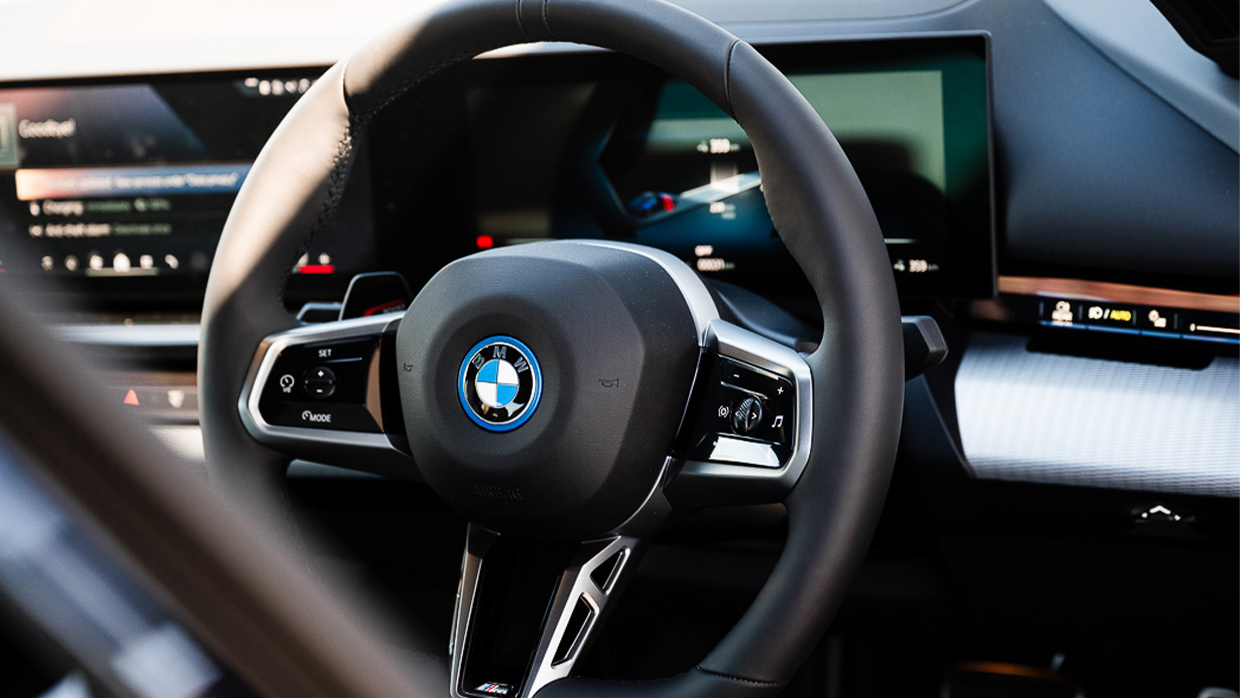 BMW i5 eDrive40