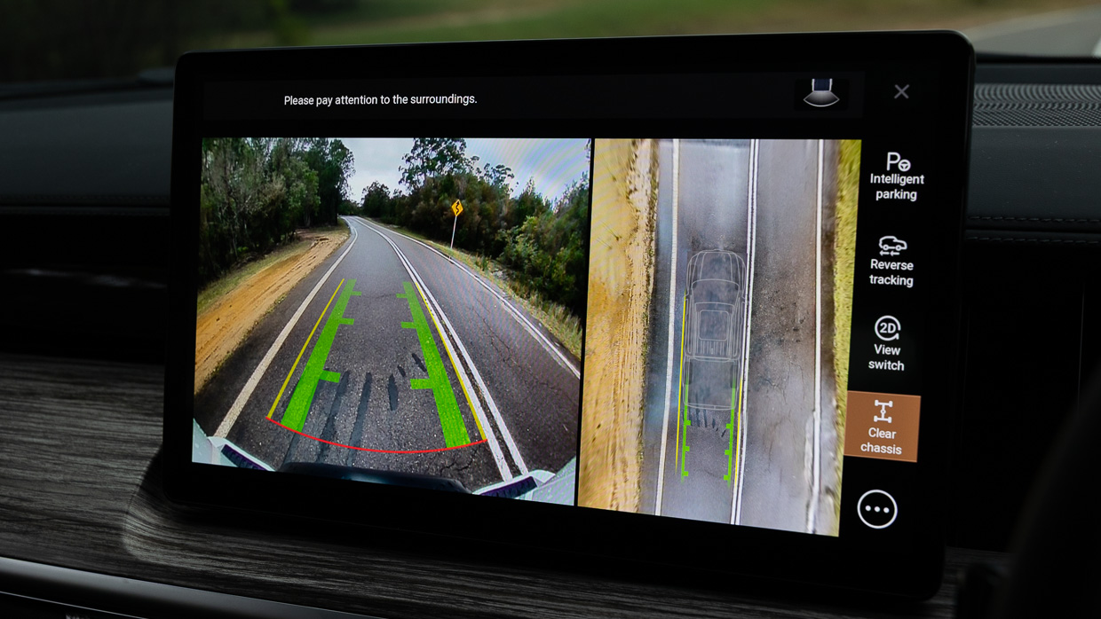 GWM Cannon Alpha PHEV 2025 interior screen 2