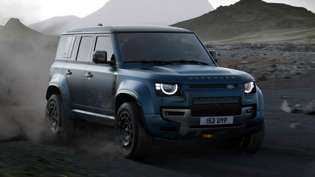 2026 Land Rover Defender front 3 4