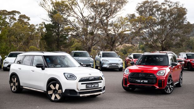 COTY 2025 Mini Countryman SE and JCW