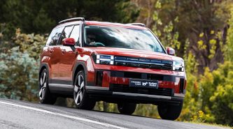 Hyundai Santa Fe crowned Chasing Cars’ 2025 Car of the Year