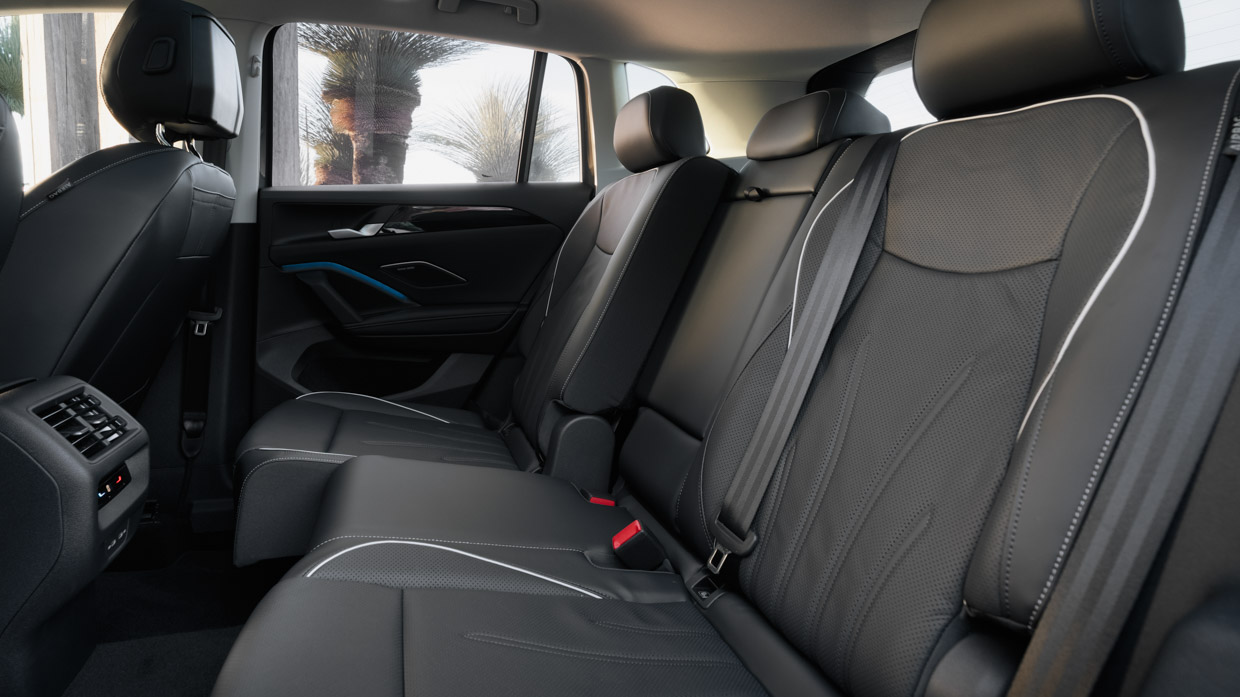 Volkswagen Tiguan 2025 Elegance rear seat moved
