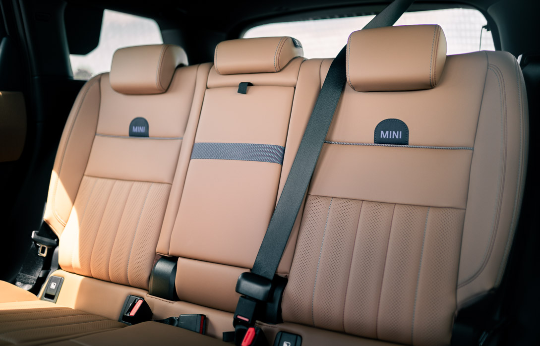 Mini Countryman SE Favoured 2025 seats 2