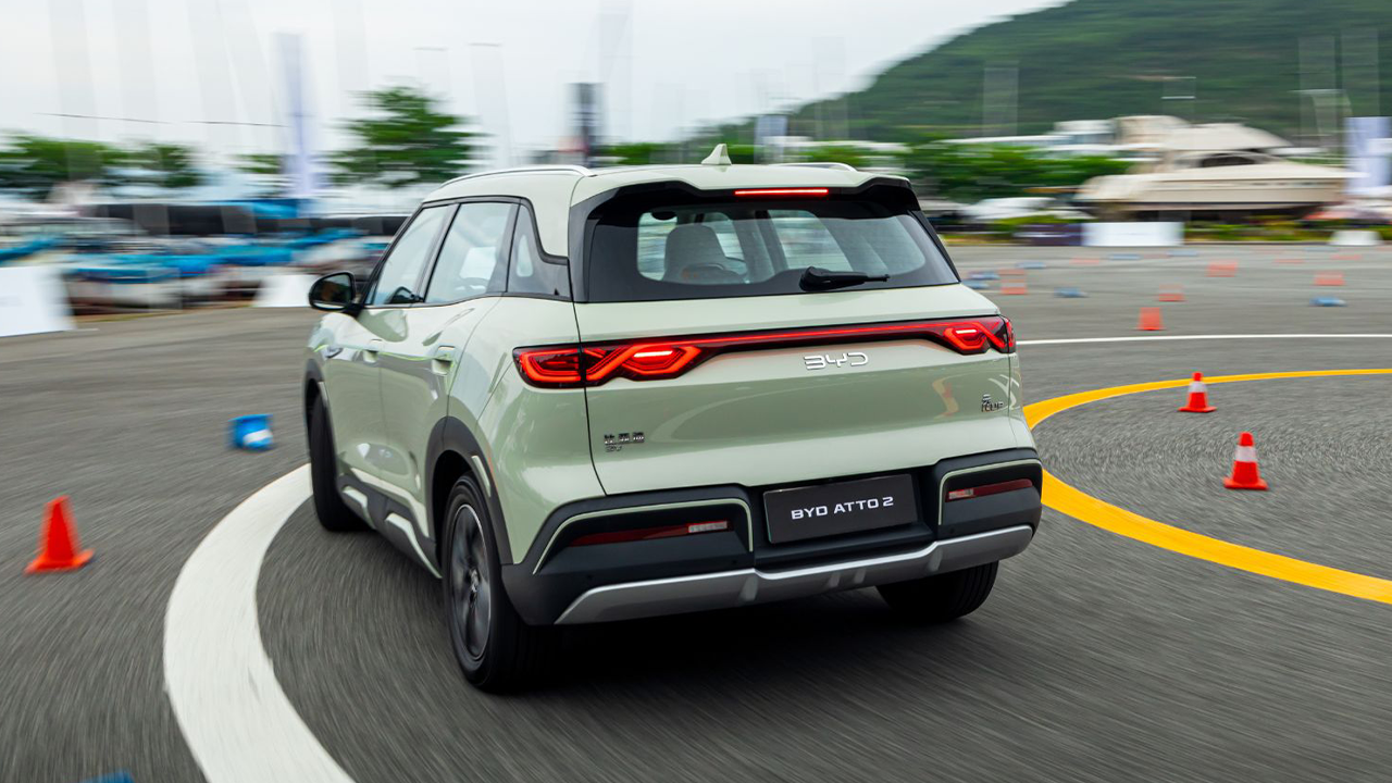2025 BYD Atto 2 rear 3 4