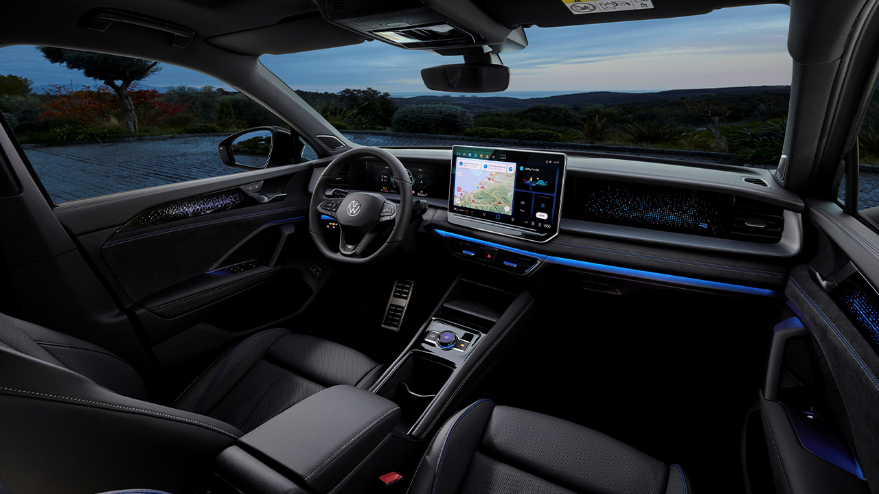 2025 Volkswagen Tayron interior overseas
