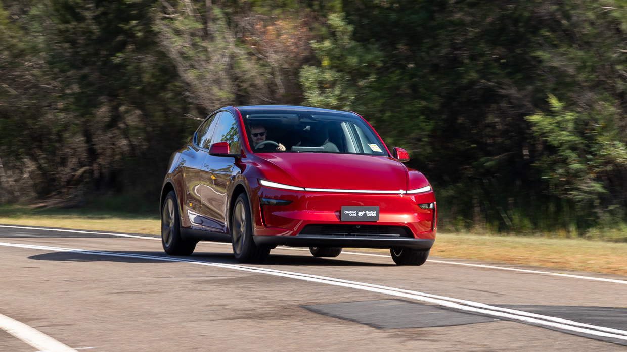 Tesla Model Y RWD 2025 driving 12
