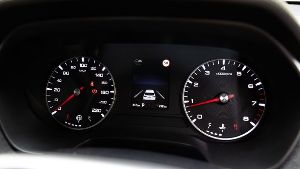MG ZS Essence 2025 dash