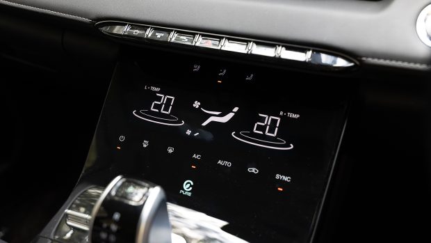 Chery Tiggo 4 Pro Ultimate 2025 dash 2