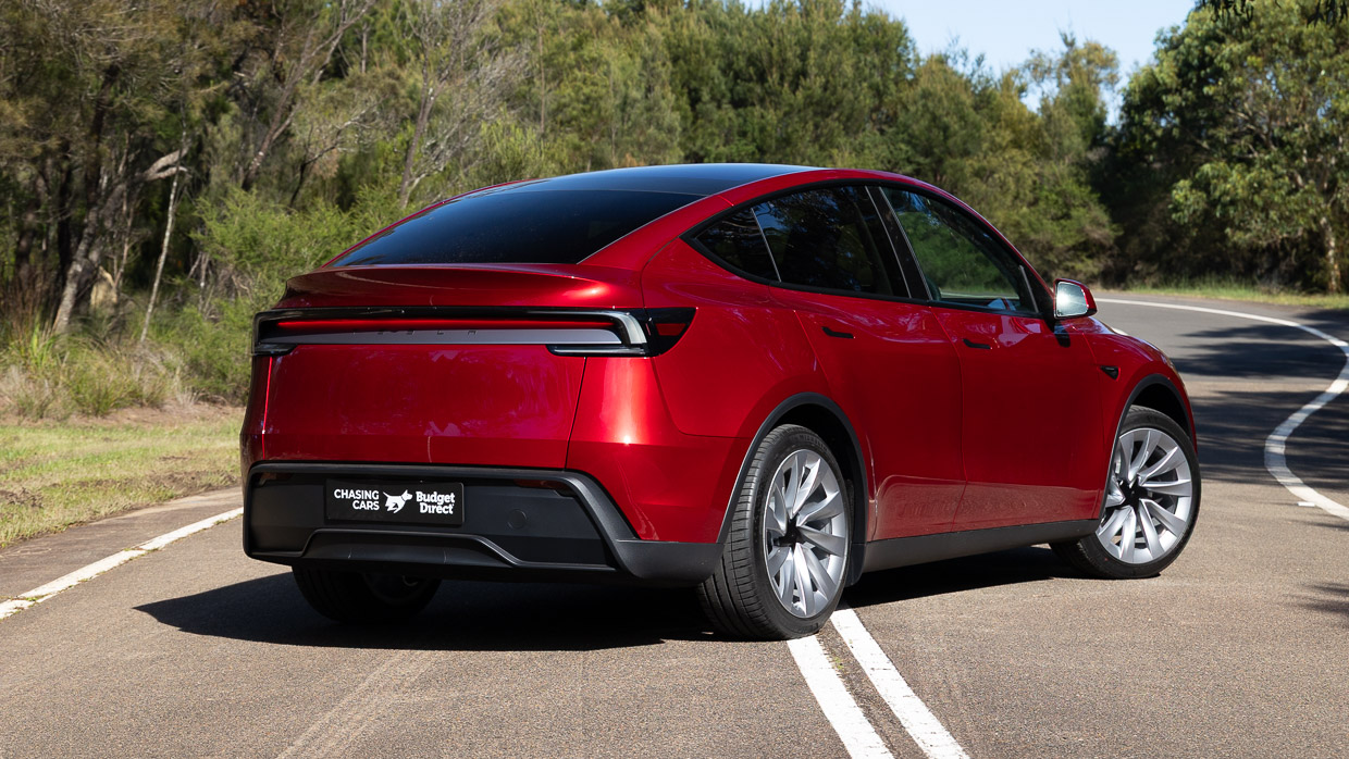 Tesla Model Y RWD 2025 rear