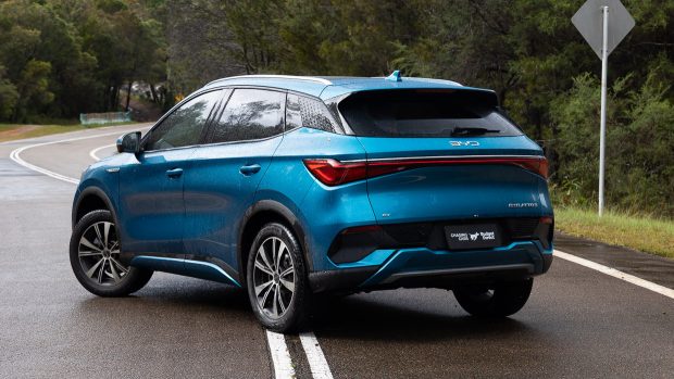 BYD Atto 3 Premium 2025 rear 3/4