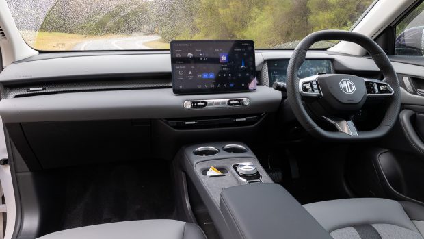 MG S5 Essence 2025 interior 2
