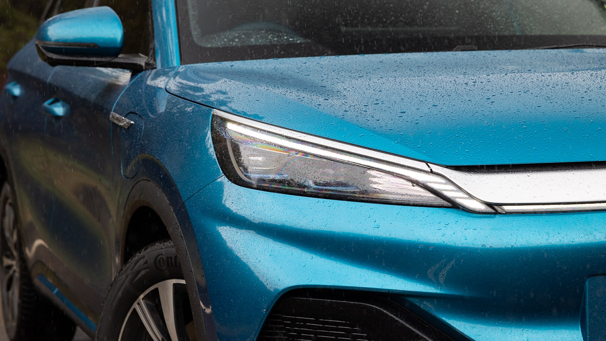 BYD Atto 3 Premium 2025 front headlight