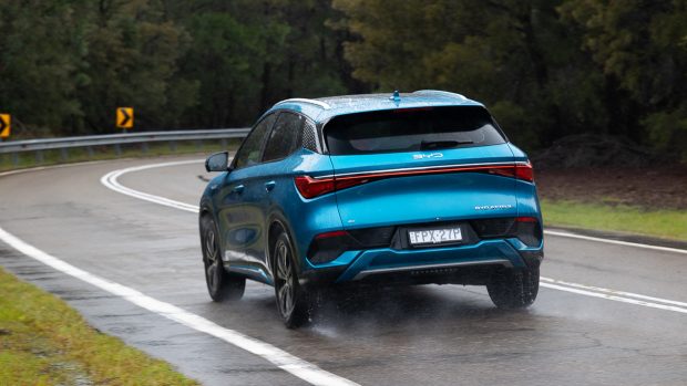 BYD Atto 3 Premium 2025 driving 2