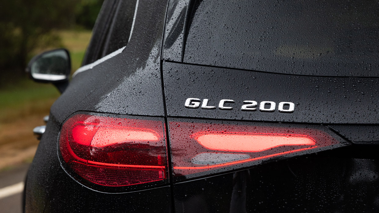 Mercedes-Benz GLC 200 2025 rear badge