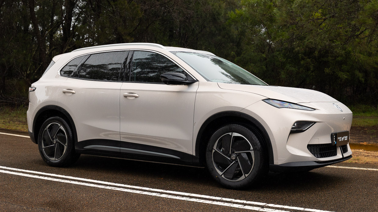 MG S5 Essence 2025 front 2