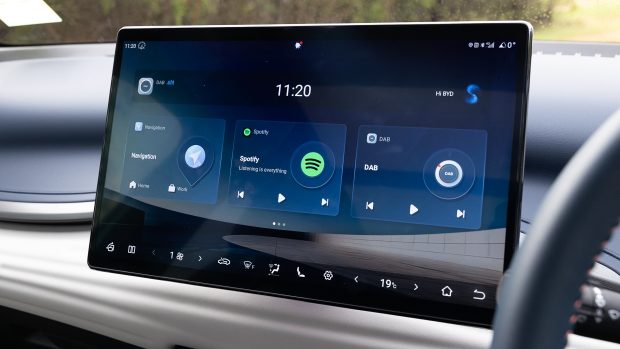 BYD Atto 3 Premium 2025 screen