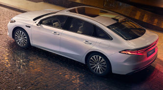  First look at Geely’s Toyota Camry rival